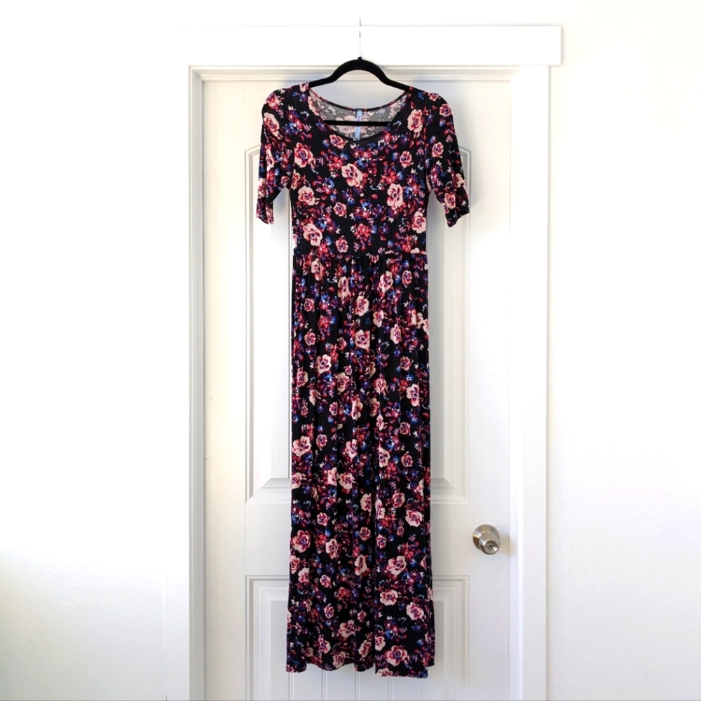 Maxi floral dress